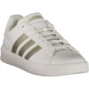 Superge Adidas za ženske – bele – pogled od zadaj